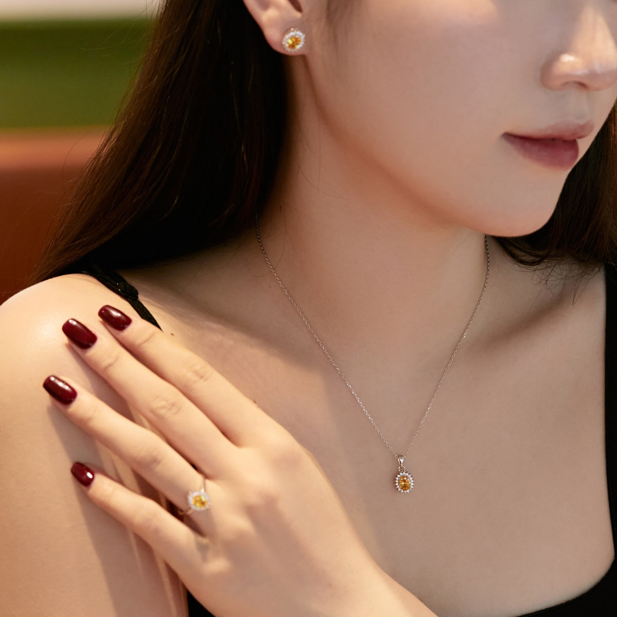 [Amore Jewelry]Delicate Radiant Oval Cut Daily Earrings