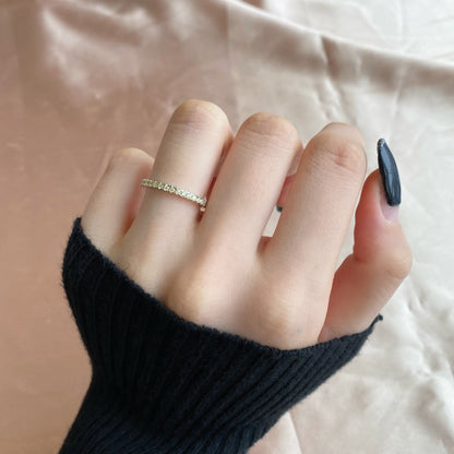 [Amore Jewelry]Delicate Sparkling Round Cut Daily Ring