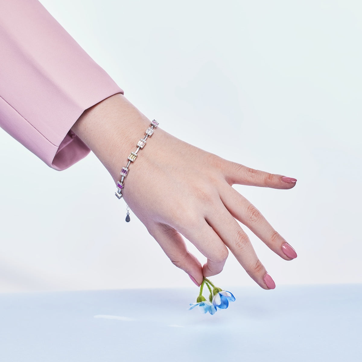 [Amore Jewelry]Dainty Charming Emerald Cut Daily Bracelet