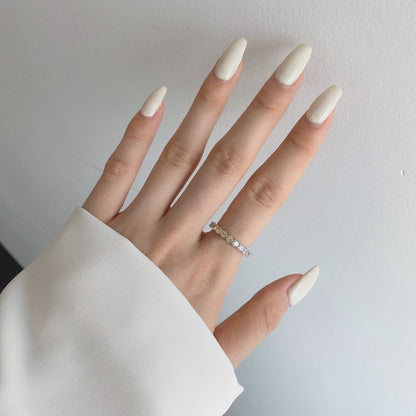 [Amore Jewelry]Sparkling Round Cut Tennis Ring