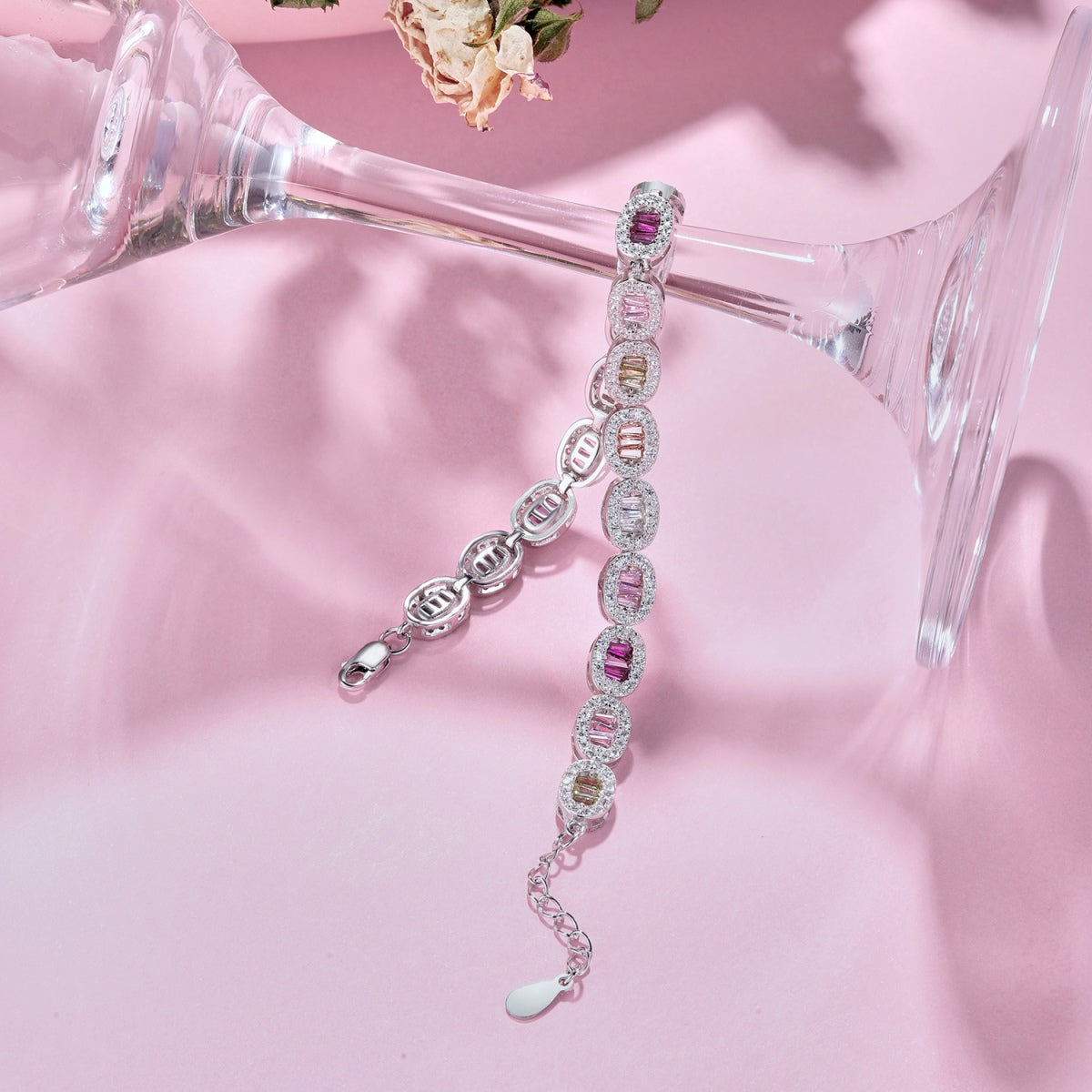 [Amore Jewelry]Exquisite Ornate Emerald Cut Daily Bracelet