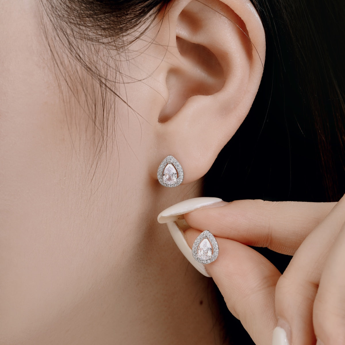 [Amore Jewelry]Luxurious Water Drop Shape Earrings