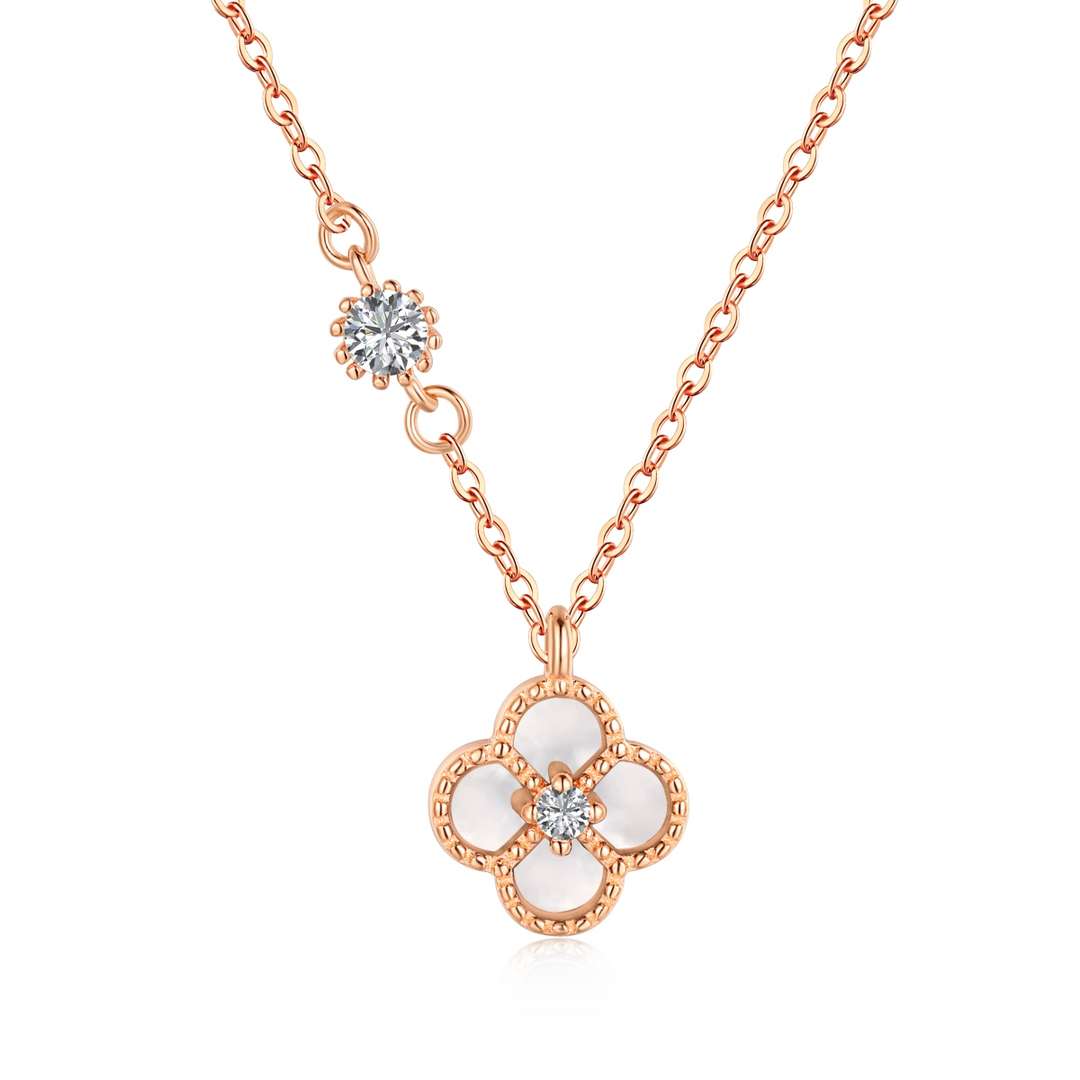 [Amore Jewelry]Delicate Flower Shape Necklace