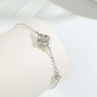 [Amore Jewelry]Delicate Four Leaf Clover Bracelet