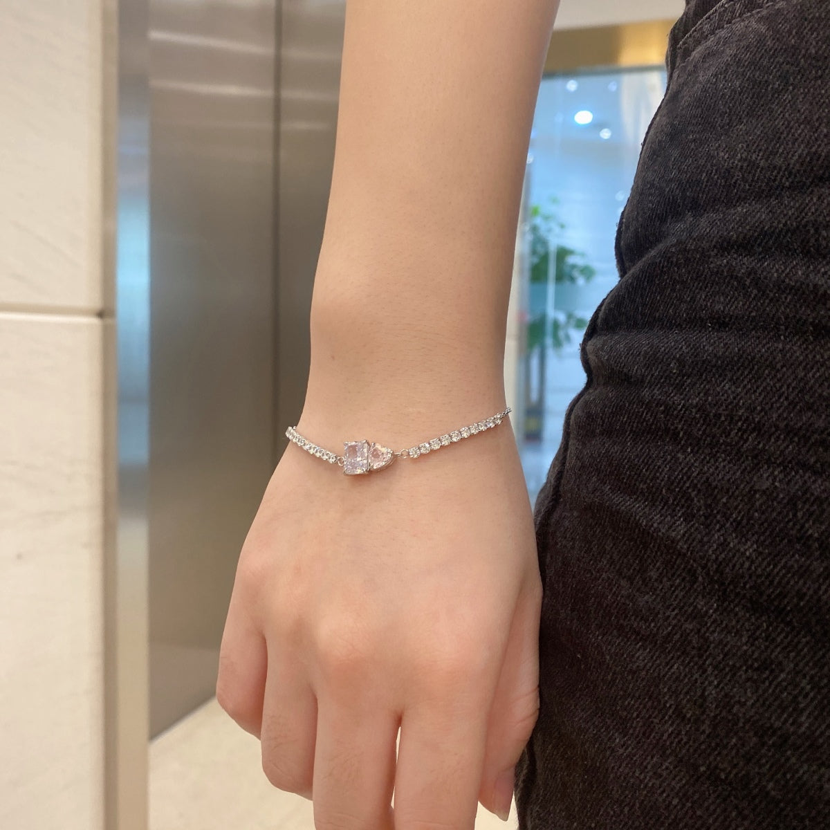 [Amore Jewelry]Dazzling Unique Multi Shape Lover Bracelet