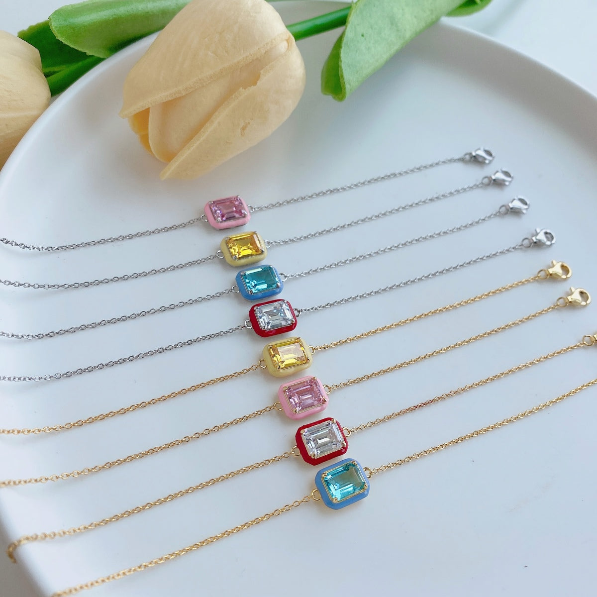 [Amore Jewelry]2.0 Carat Sparkling Colorful Emerald Cut Daily Bracelet