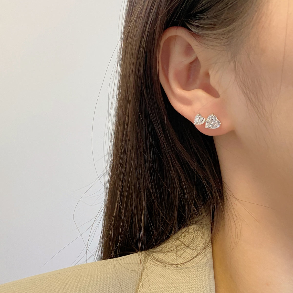 [Amore Jewelry]Double Heart-Shape Classic Princess Style Earrings