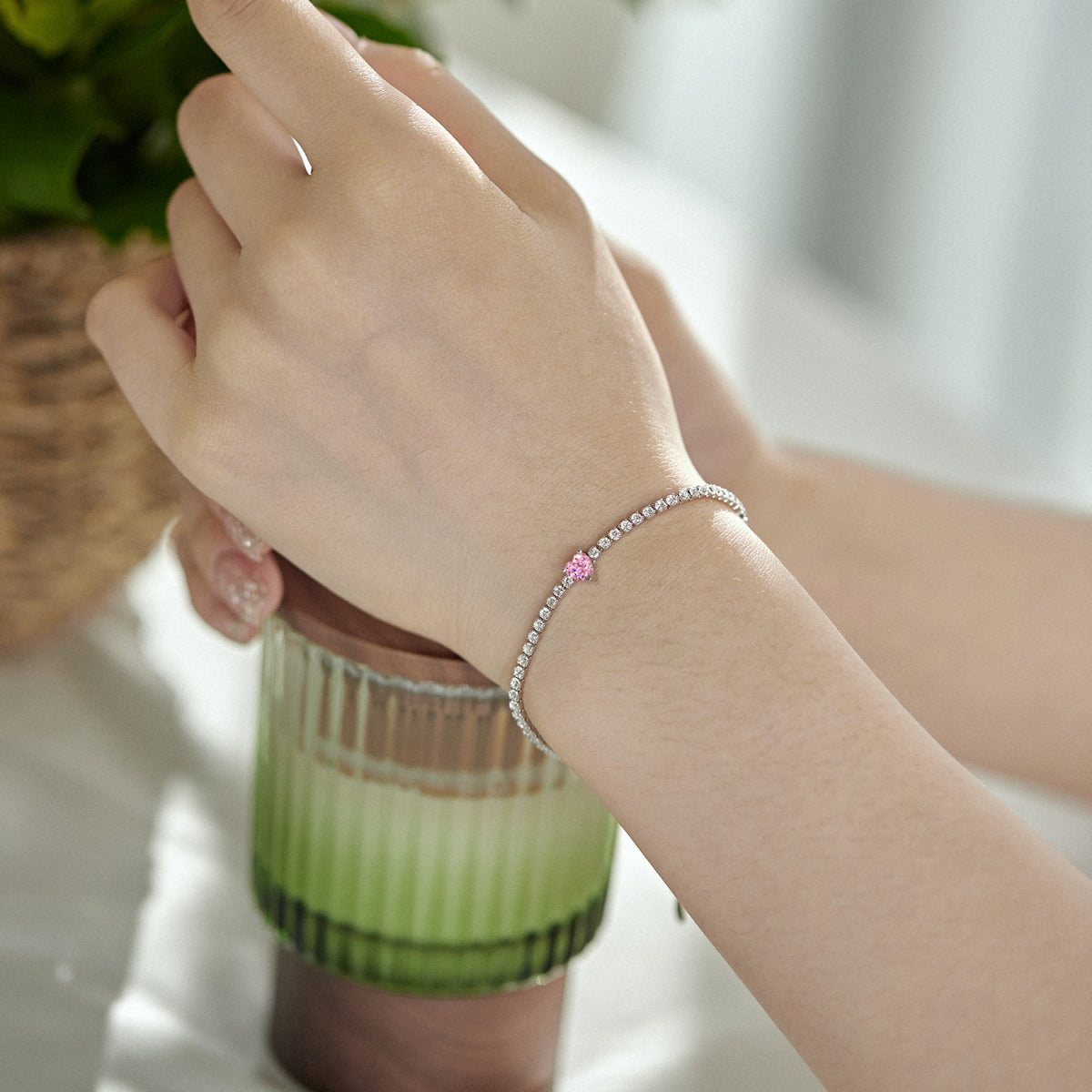 [Amore Jewelry]0.5 Carat Elegant Romantic Heart Shape Lover Bracelet