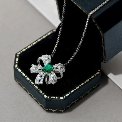 [Amore Jewelry]Luxurious Flower Shape Emerald Cut Necklace