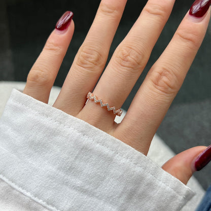 [Amore Jewelry]Delicate Enchanting Wave Shape Daily Ring