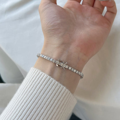 [Amore Jewelry]Dainty Charming Round Cut Tennis Bracelet