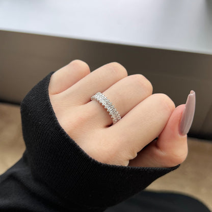 [Amore Jewelry]Splashy Ornate Emerald Cut Cocktail Ring