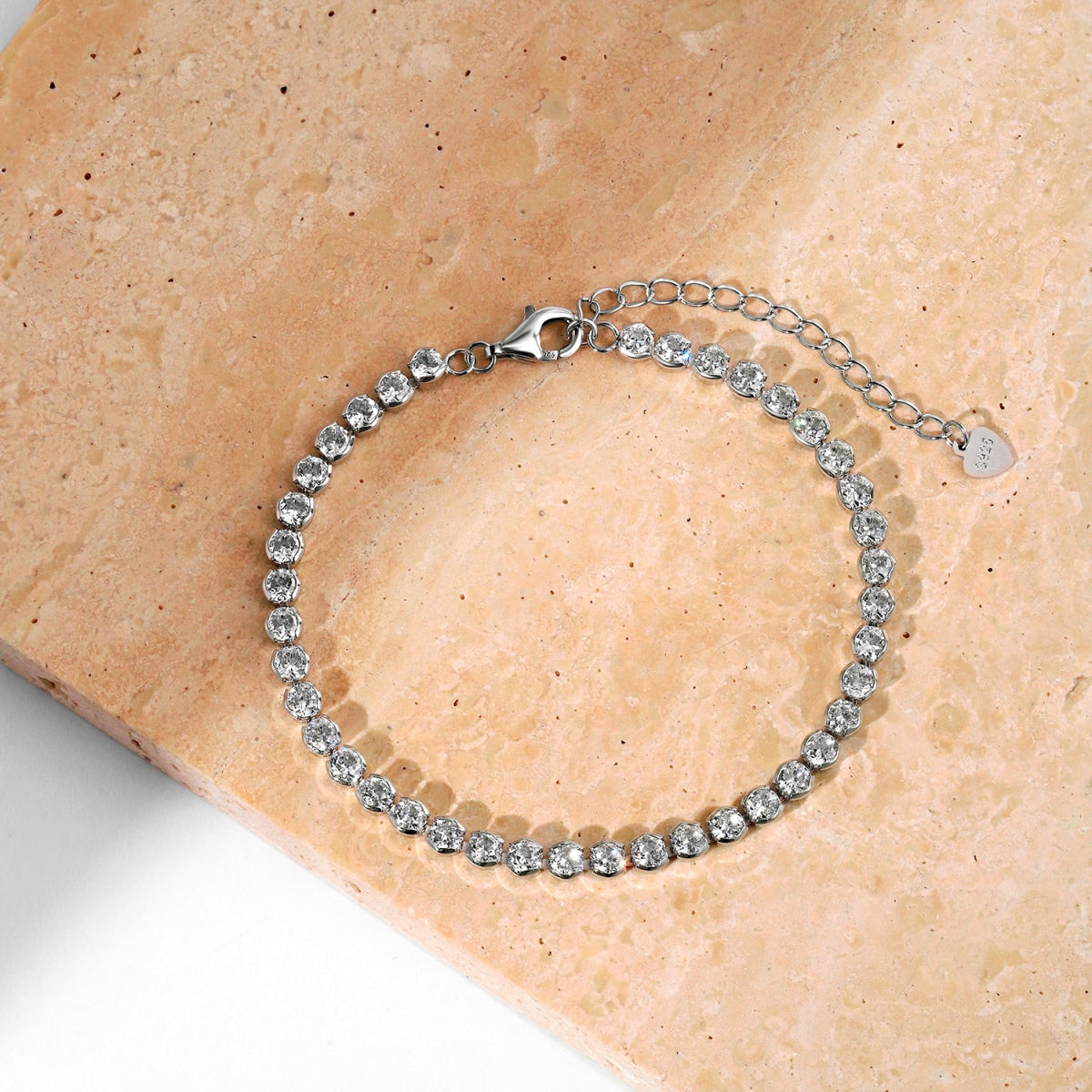 [Amore Jewelry]Dazzling Sparkling Round Cut Daily Bracelet