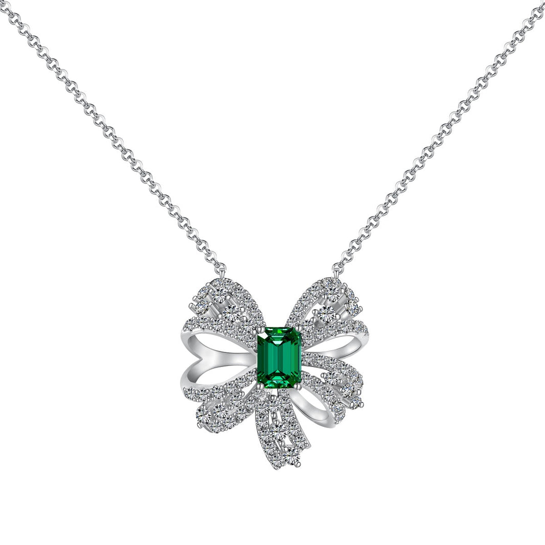 [Amore Jewelry]Luxurious Flower Shape Emerald Cut Necklace