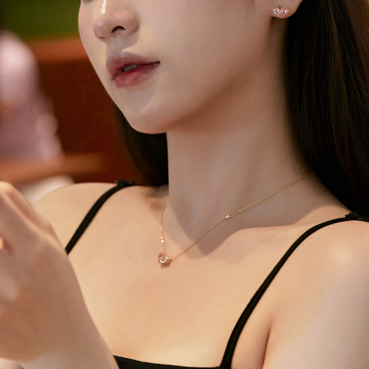 [Amore Jewelry]Dazzling Elegant Heart Cut Lover Earrings