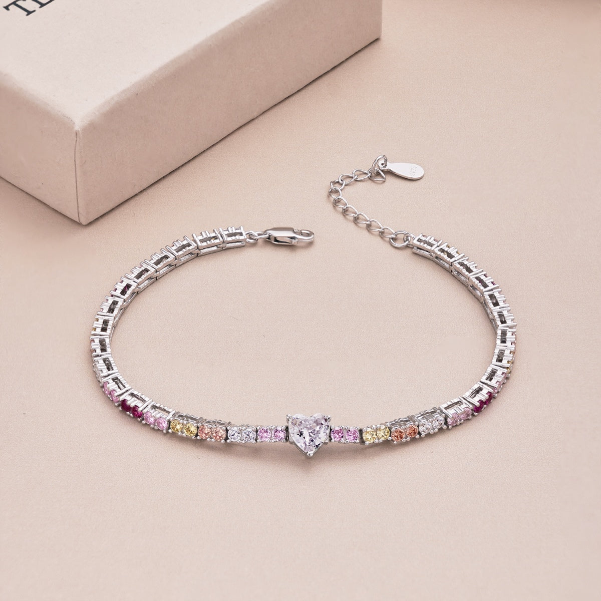 [Amore Jewelry]Delicate Romantic Heart Shape Lover Bracelet