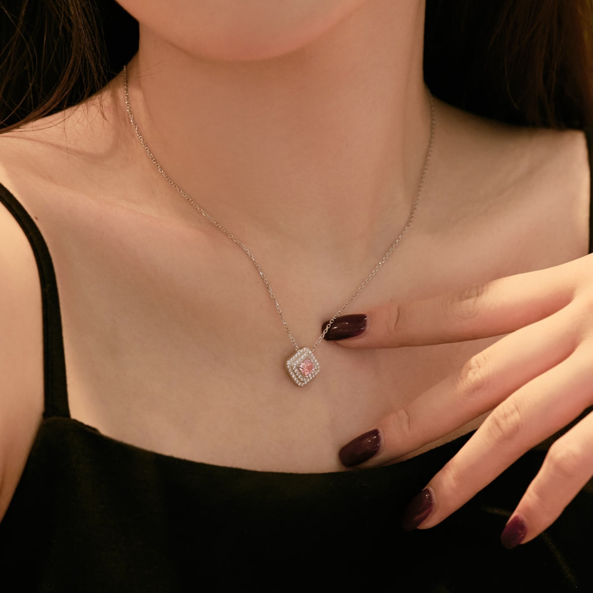 [Amore Jewelry]Sparkling Asscher Cut Necklace