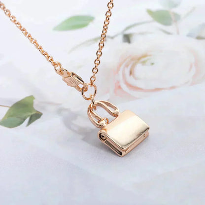 [Amore Jewelry]AMULETTE PEDANT ROSE GOLD NECKLACE