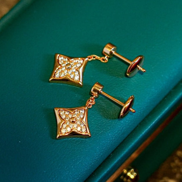 [Amore Jewelry]STAR DIAMONDS EARRINGS GOLD