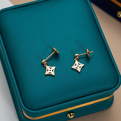 [Amore Jewelry]STAR EARRINGS GOLD