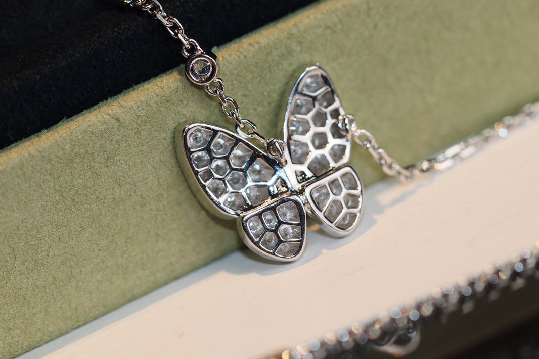 [Amore Jewelry]BUTTERFLY DIAMOND NECKLACE