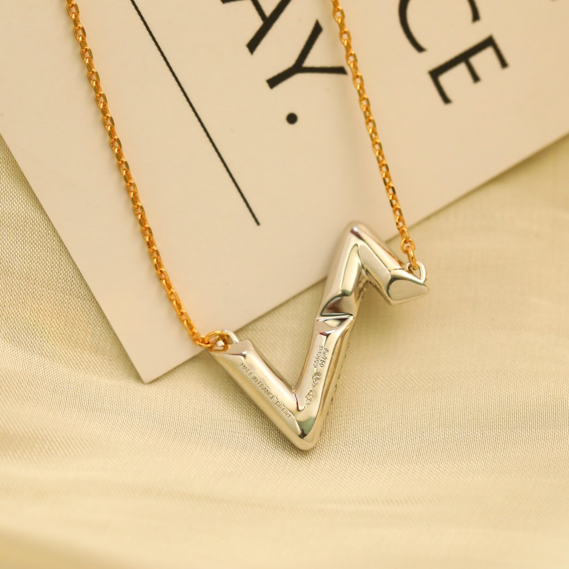 [Amore Jewelry]VOLT SILVER DIAMOND PEDANT NECKLACE
