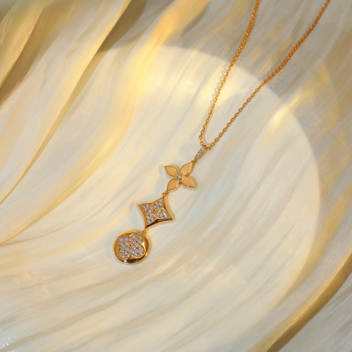 [Amore Jewelry]STAR AND SUN DIAMOND PINK GOLD NECKLACE