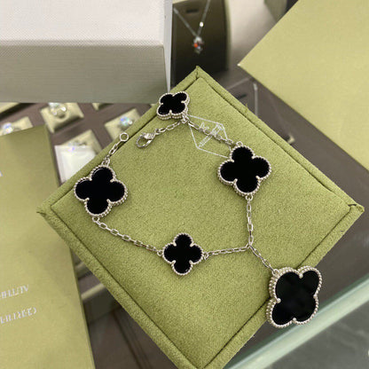 [Amore Jewelry]CLOVER 5 MOTIFS SIVLER ONYX BRACELET