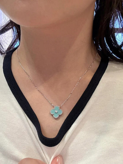 [Amore Jewelry]CLOVER 1 DIAMOND LIGHT BLUE SILVER NECKLACE