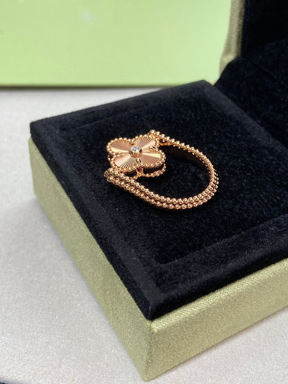 [Amore Jewelry]CLOVER RIVERSIBLE PINK GOLD RING