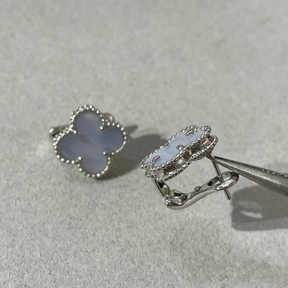 [Amore Jewelry]CLOVER CHALCEDONY SILVER STUD EARRINGS