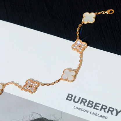 [Amore Jewelry]CLOVER WHITE PEARL MOP 5 MOTIF BRACELET COLLECTION