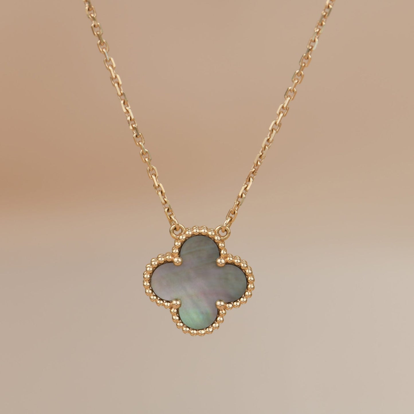 [Amore Jewelry]CLOVER 15MM  GRAY MOTHER OF PEARL NECKLACE