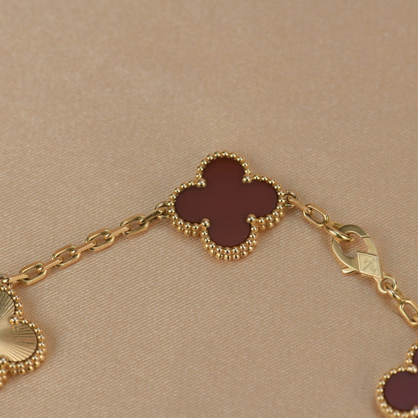 [Amore Jewelry]CLOVER  5 MOTIFS CARNELIAN GOLD BRACELET