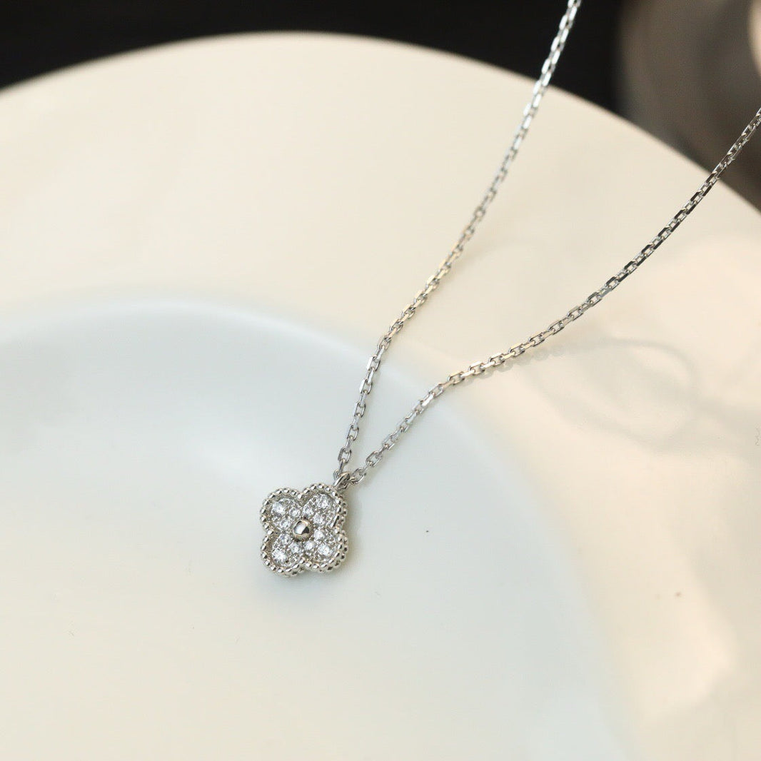 [Amore Jewelry]CLOVER MINI 9.5MM PENDANT DIAMOND NECKLACE
