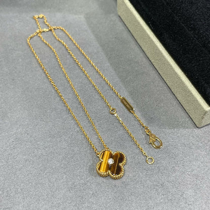 [Amore Jewelry]CLOVER 15MM DIAMOND AND YELLOW TIGER'S EYE AGATE necklace