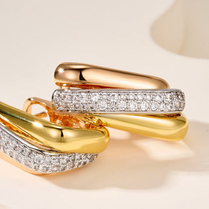 [Amore Jewelry]TRINITY HALF DIAMOND  CUSHION EARRINGS