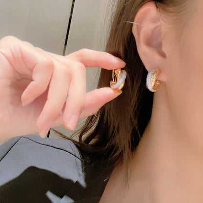 [Amore Jewelry]TRINITY HALF DIAMOND  CLASSIC EARRINGS