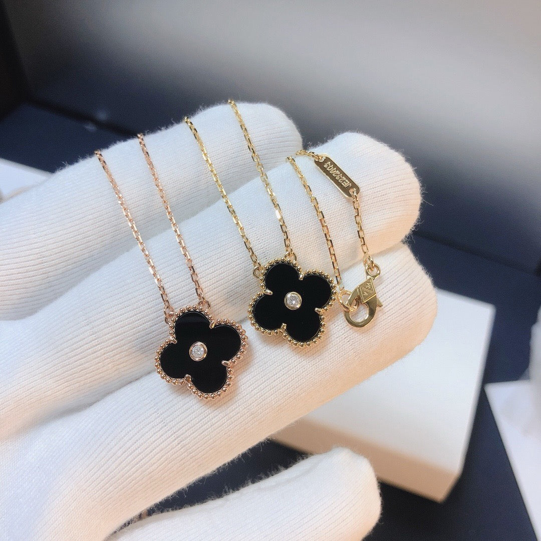 [Amore Jewelry]CLOVER 15MM DIAMOND ONYX NECKLACE