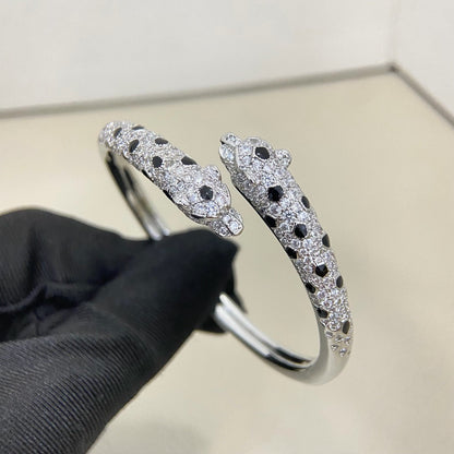 [Amore Jewelry]PANTHERE DOUBLE HEADED HALF DIAMOND OPEN BRACELET