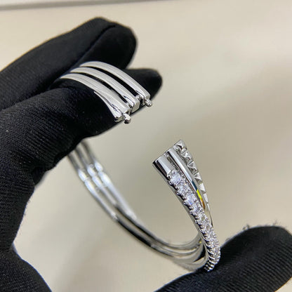[Amore Jewelry]ETINCELLE HALF-PAVED DIAMOND BRACELET