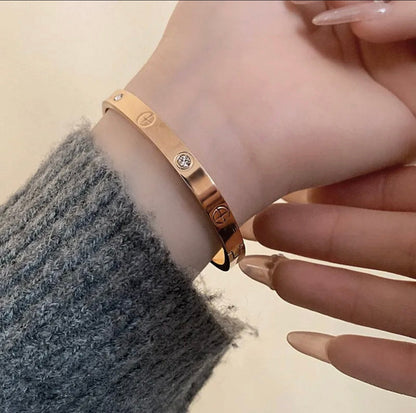 [Amore Jewelry]2026 RAINBOW LOVE BRACELET 6.1MM  10 DIAMONDS