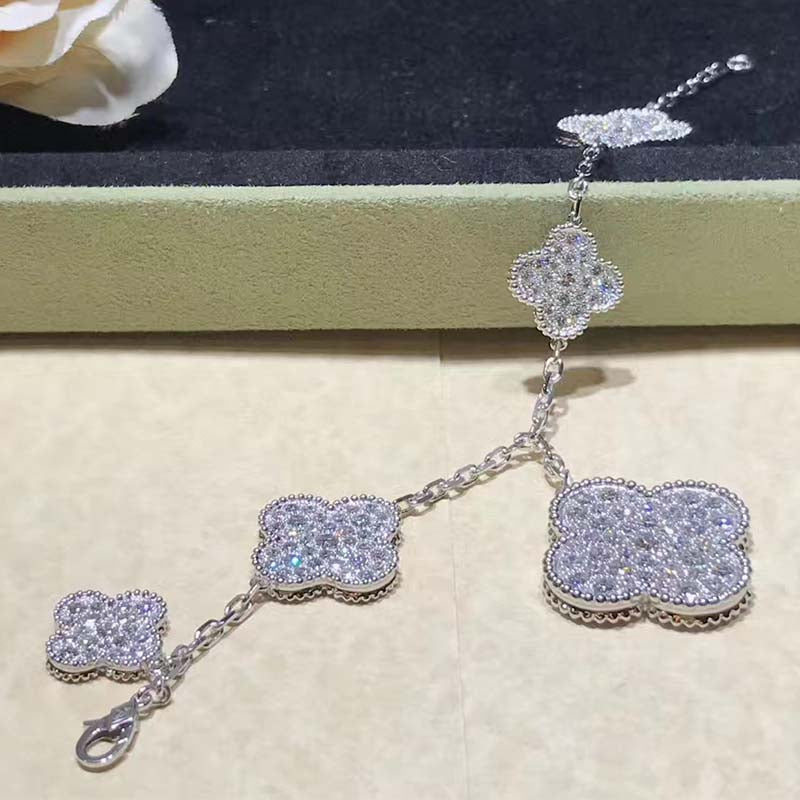 [Amore Jewelry]CLOVER 6 MOTIFS SILVER DIAMOND BRACELET