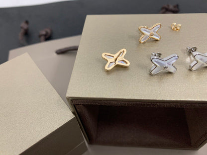 [Amore Jewelry]JEUX DE WHITE MOP SILVER DIAMOND EARRINGS