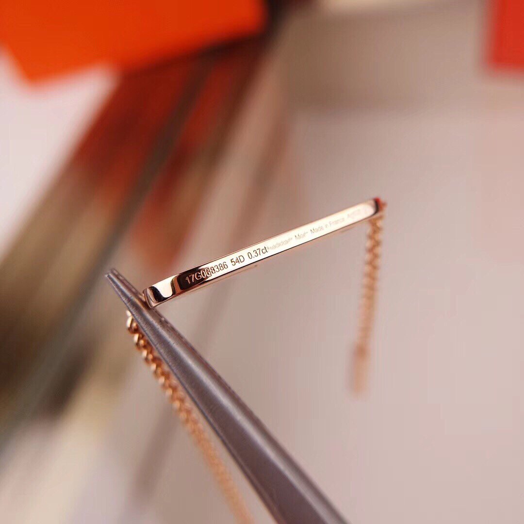 [Amore Jewelry]HM FIRE PIG NOSE NECKLACE TRENDY STREET