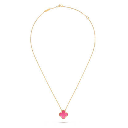 [Amore Jewelry] NEW CLOVER 15MM PINK ENAMEL NECKLACE