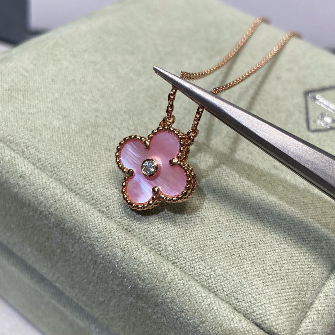 [Amore Jewelry]CLOVER 15MM DIAMOND PINK MOP NECKLACE