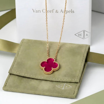 [Amore Jewelry] NEW CLOVER 15MM PINK ENAMEL NECKLACE