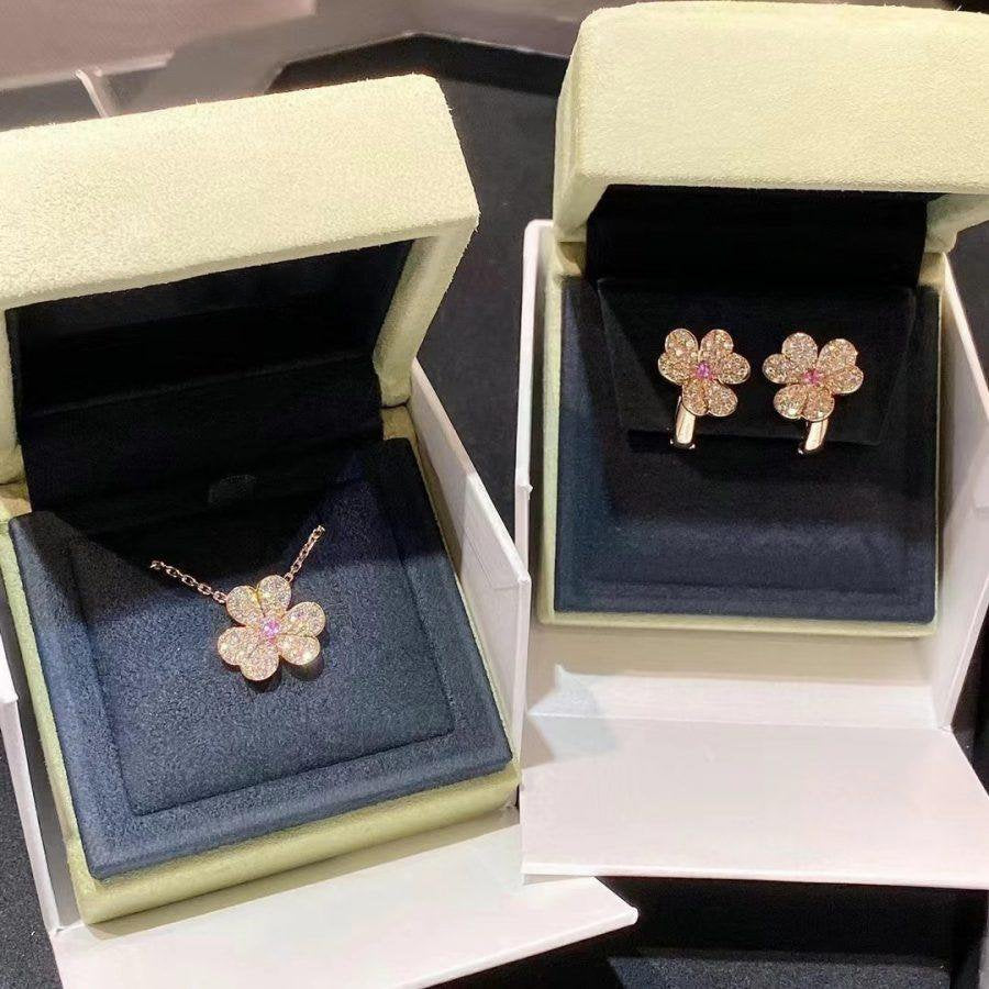[Amore Jewelry]FRIVOLE PINK GOLD FLOWER DIAMOND EARRINGS